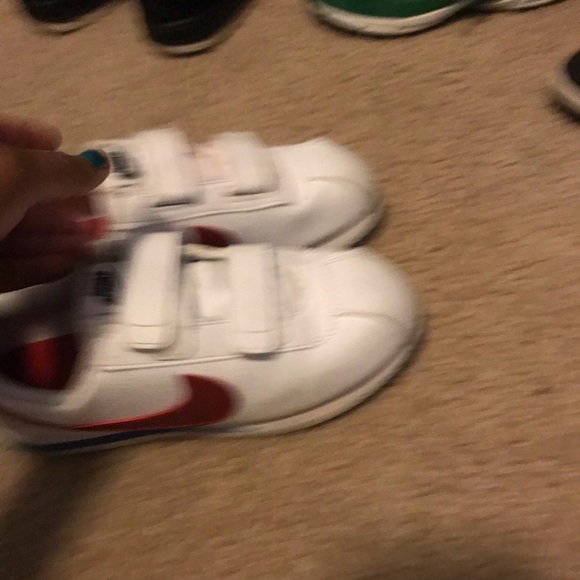 Kids sneakers - Picture 2 of 4